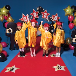 Hollywood Grads Complete Prop Set